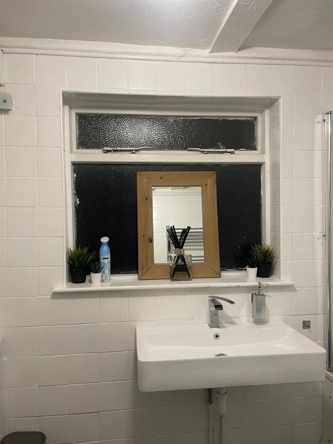 Balham, South London Spacious Guest House 5, 6 Rooms Available Dış mekan fotoğraf